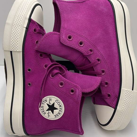 Converse WMNS CTAS LIFT HI
QUANTUM VIOLET/EGRET/BLACK A11143C Platforms Sneakers - Picture 10 of 16